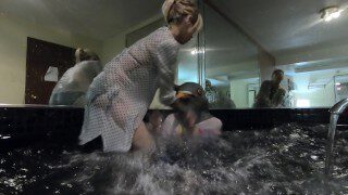 sexy tattooed stepmom makes gamer stepson to take bath